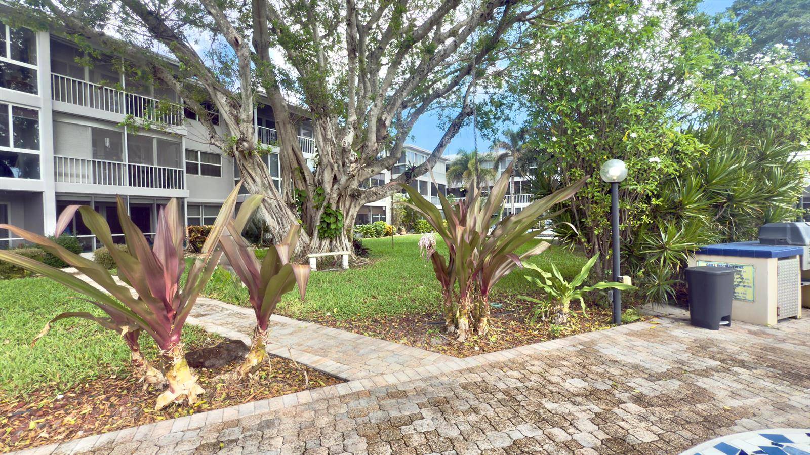 1200 SW 12thFort Lauderdale - Condo condo unit 305 - picture