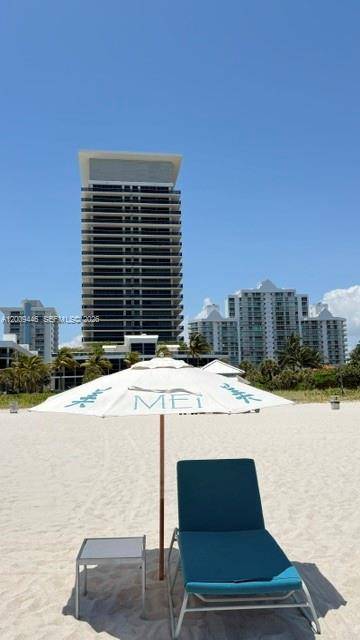 5875 Collins AveMiami Beach - Apartments-Annual,Condo condo unit 708 - picture