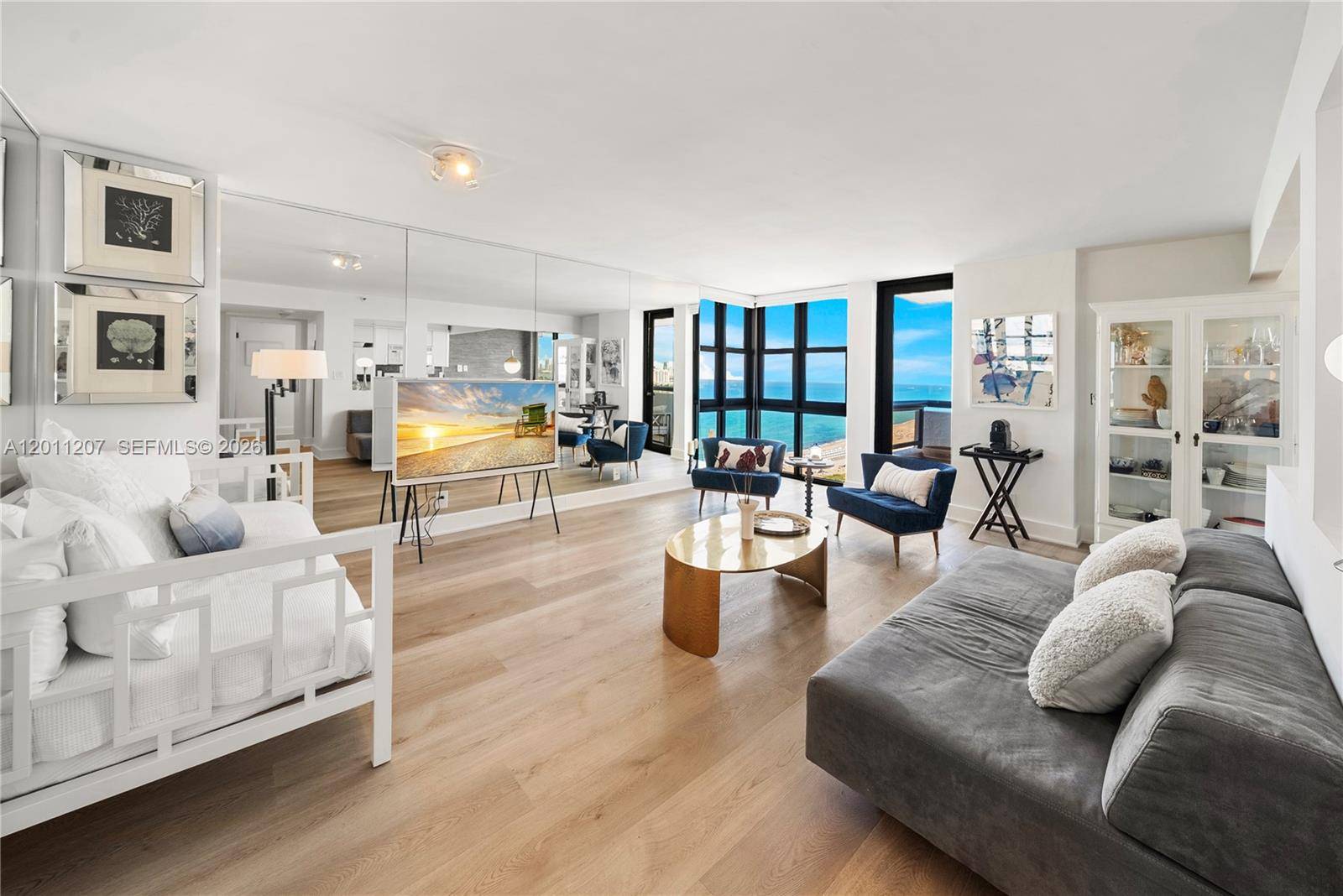 2555 Collins AveMiami Beach - Condo/Co-Op/Annual,Condo condo unit 2014 - picture