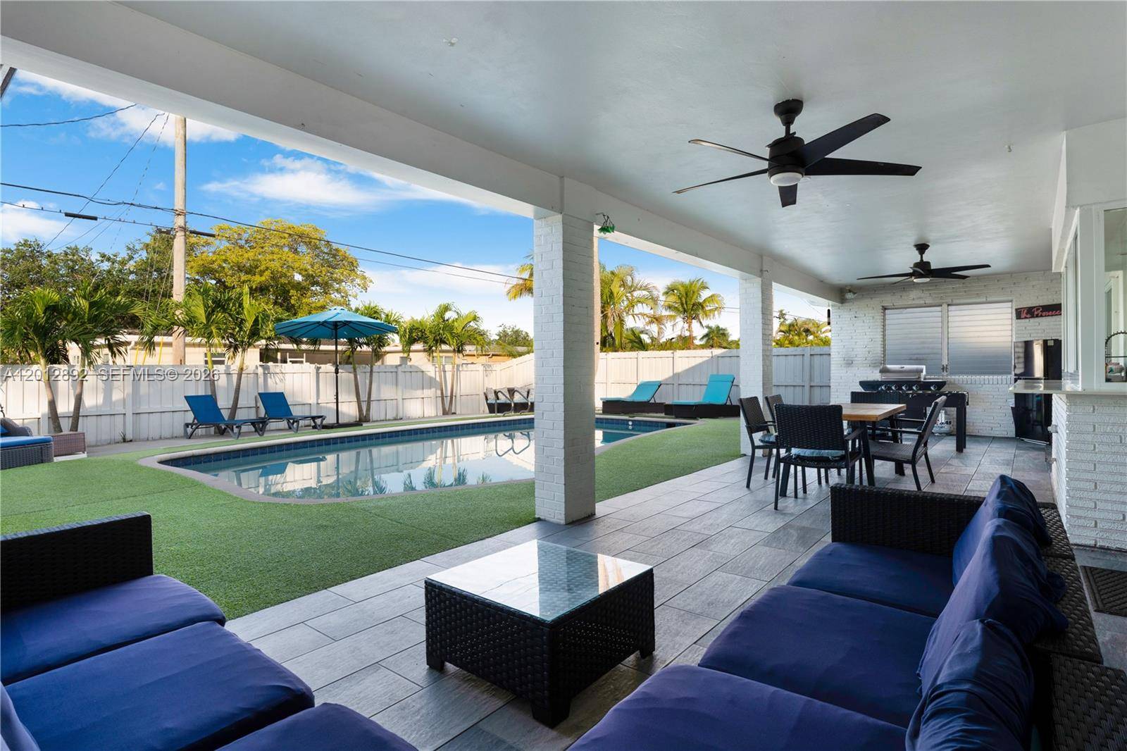632 S Crescent DrHollywood - picture