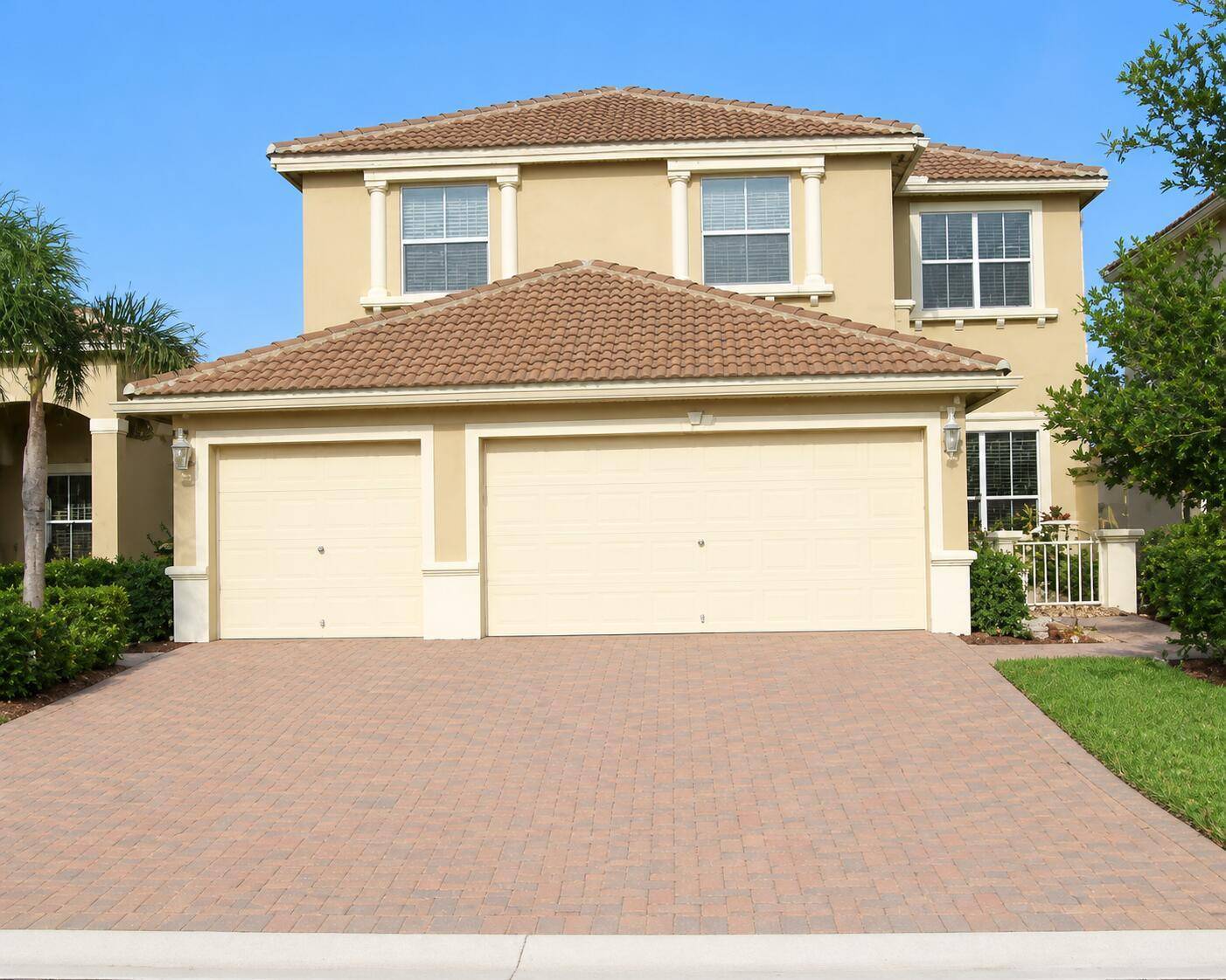 3945 TorresWest Palm Beach - picture