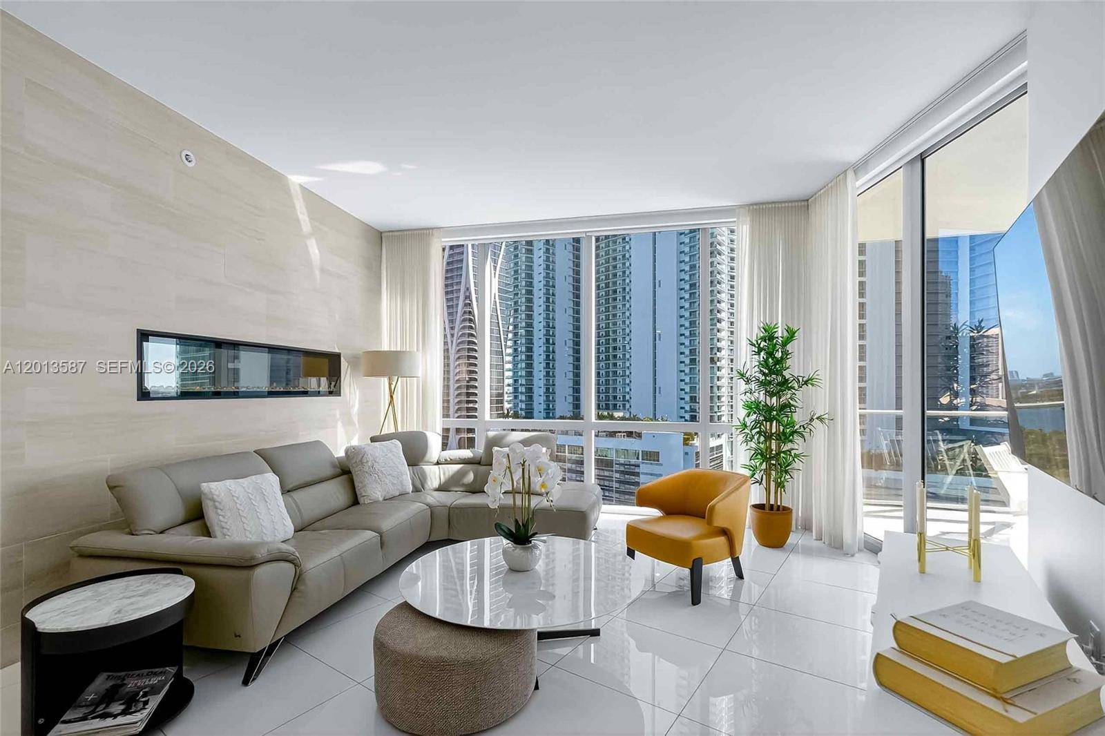 851 NE 1st AveMiami - Condo/Co-Op/Annual,Condo condo unit 1603 - picture
