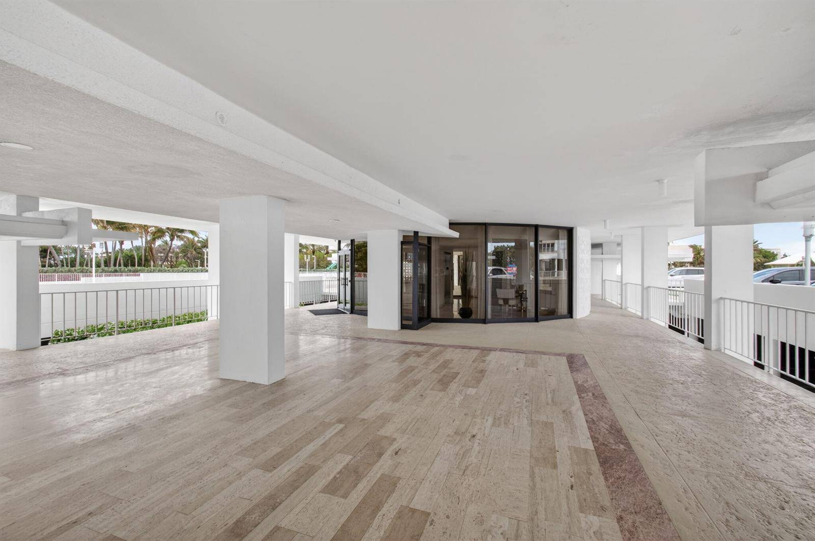 1200 S OceanBoca Raton - Condo condo unit 17c - picture