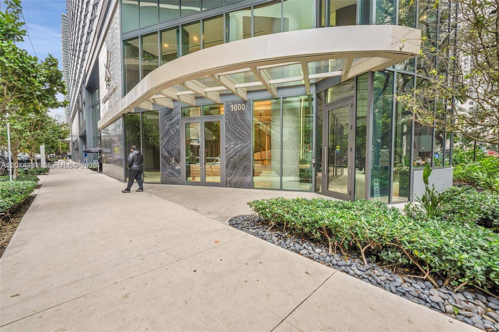 1000 Brickell PlzMiami - Condo/Co-Op/Annual,Condo condo unit 3914 - picture