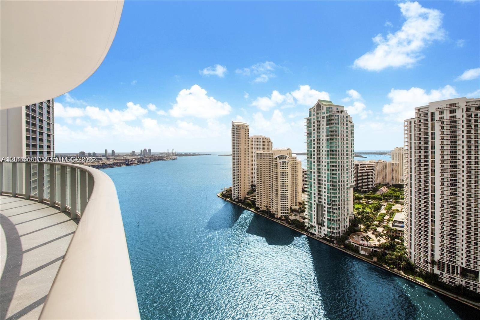 300 S Biscayne BlvdMiami - Condo/Co-Op/Annual,Condo condo unit T-3010 - picture