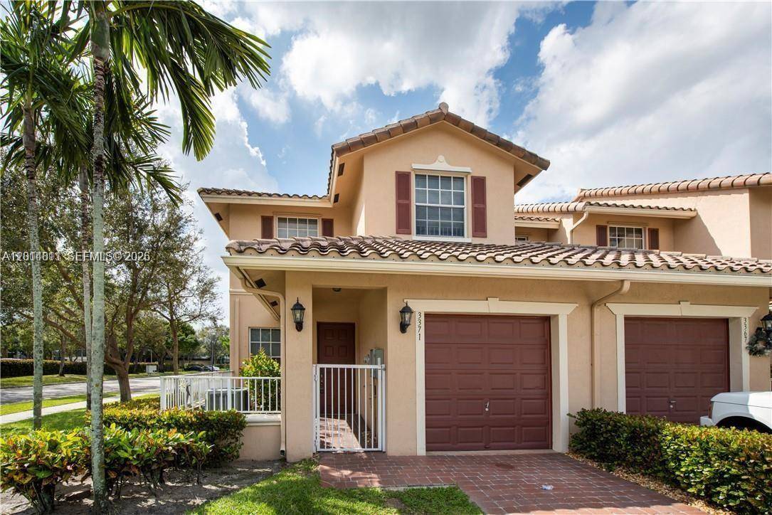3371 Lakeside DrDavie - Townhouse/Villa-Annual,Townhouse condo unit 27 - picture