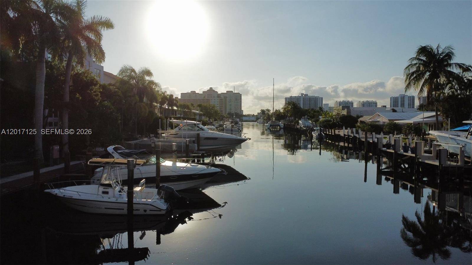 2908 Bayview DrFort Lauderdale - picture