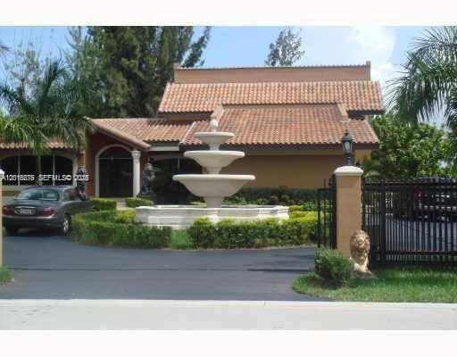 12425 SW 43rd StMiami - picture