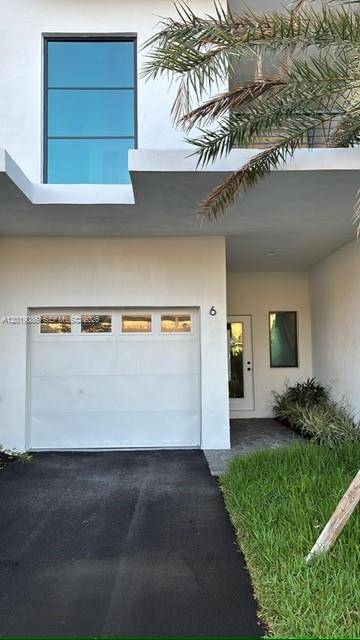2511 Pierce StHollywood - Townhouse/Villa-Annual,Townhouse condo unit 6 - picture