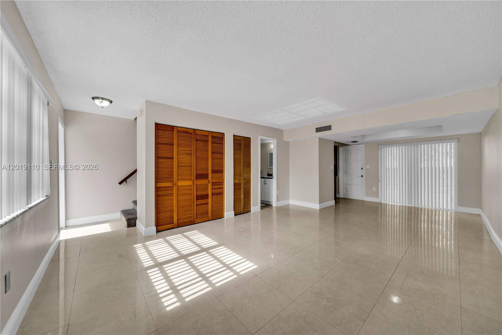671 W 80th StHialeah - picture