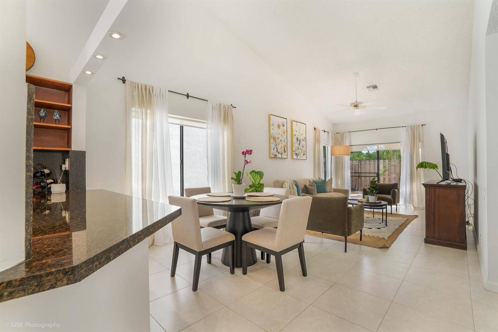 21712 WapfordBoca Raton - picture