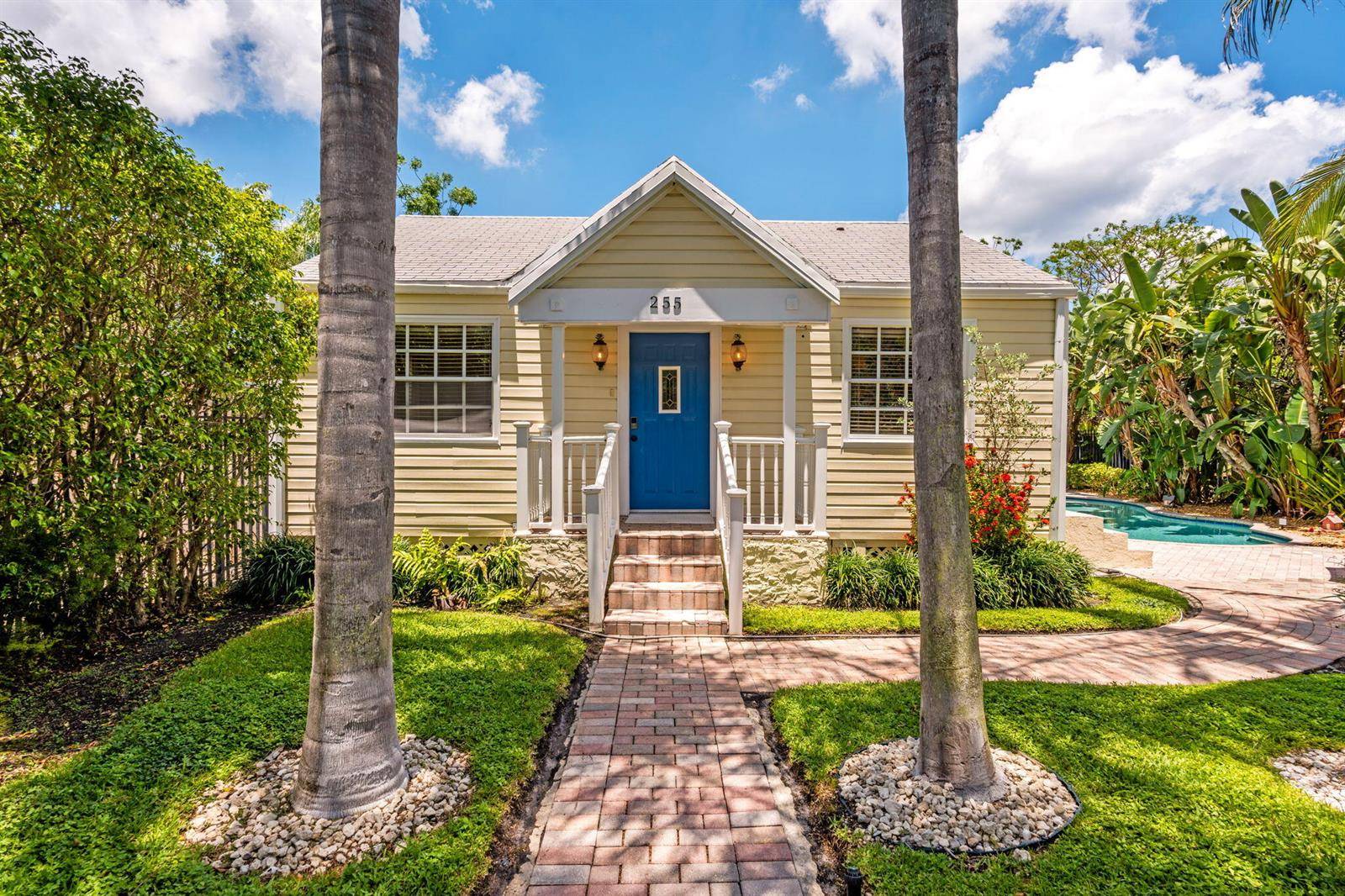 255 NE 12thDelray Beach - picture