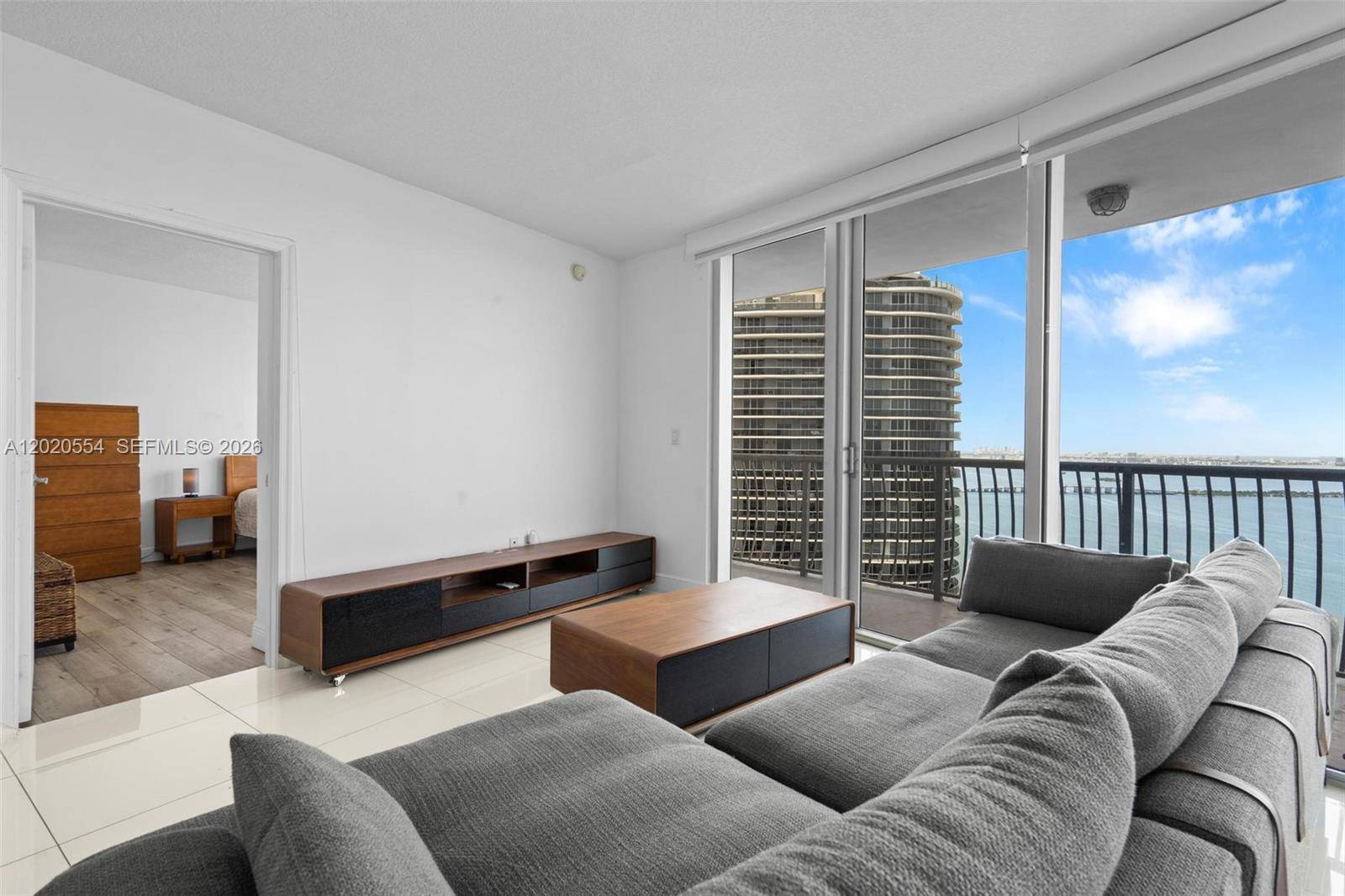1750 N Bayshore DrMiami - Apartments-Annual,Condo condo unit 4901 - picture