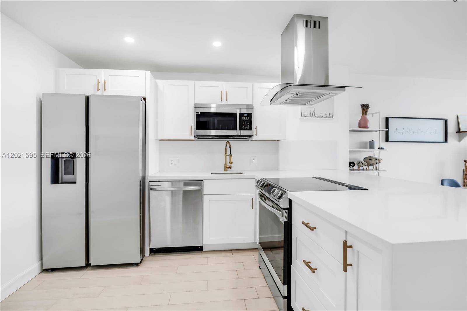 20379 W Country Club DrAventura - Condo 5+ Stories,Condo condo unit 1237 - picture