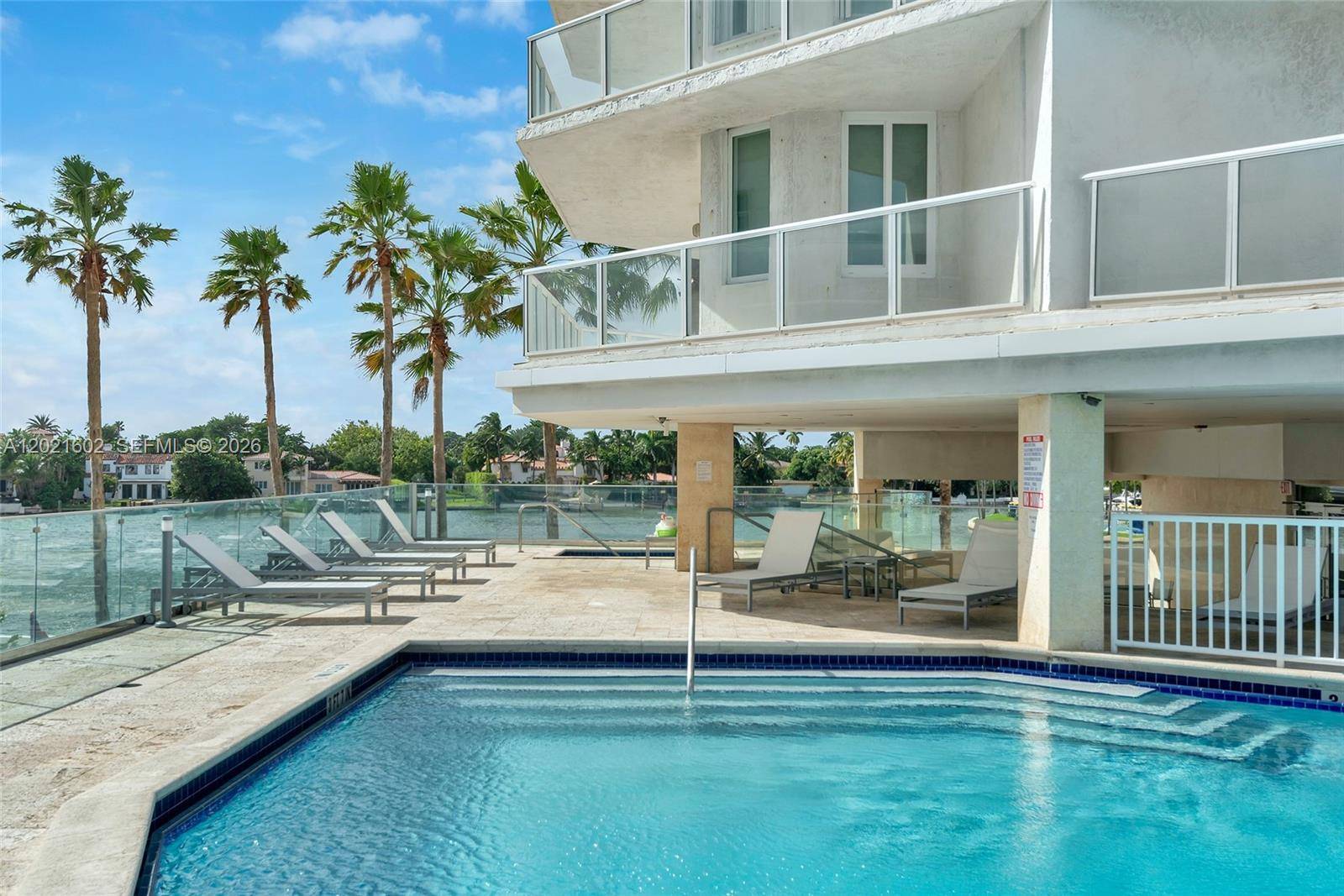 5900 Collins AveMiami Beach - Condo/Co-Op/Annual,Condo condo unit 408 - picture