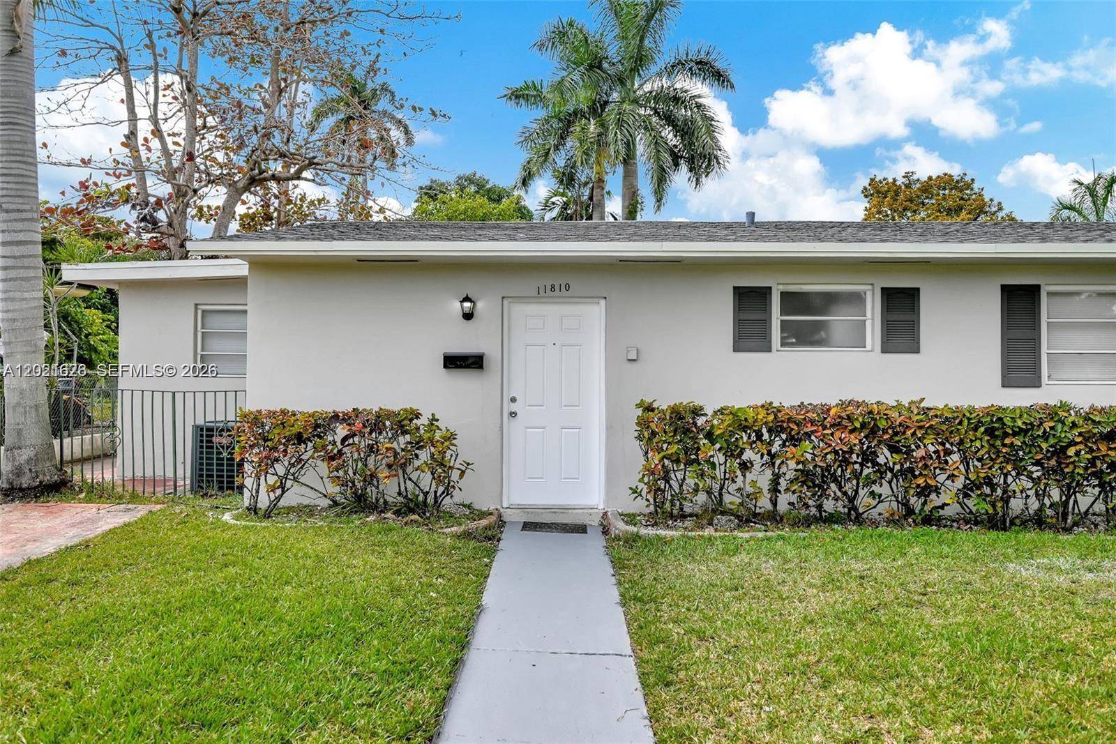 11810 NE 14th AveMiami - Duplex/Tri/Quad-Annual,Multi Family condo unit 11810 - picture