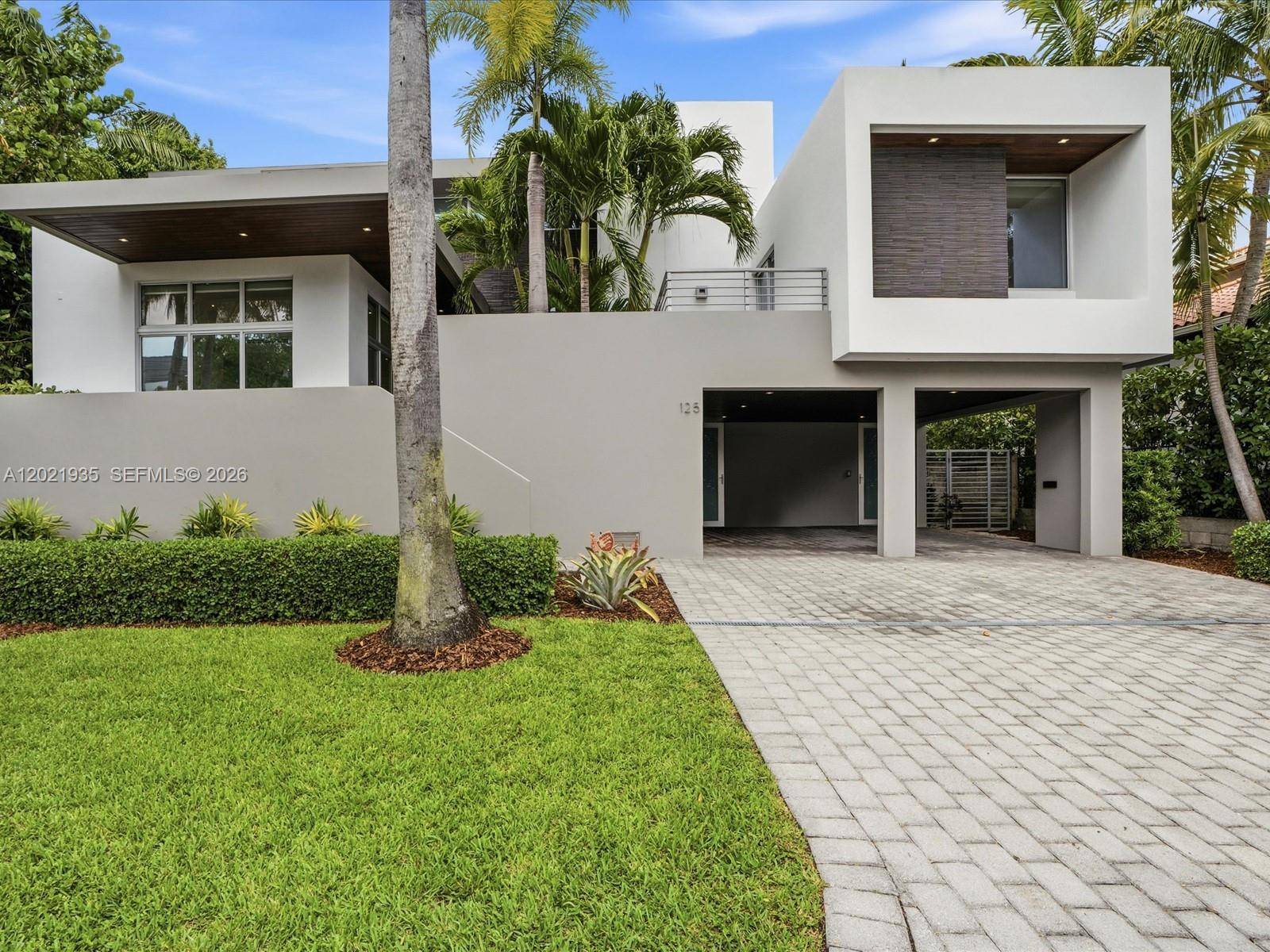 125 Hampton LnKey Biscayne - picture
