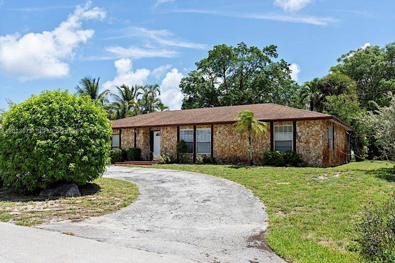3910 NW 4th CtBoca Raton - Single Family-Annual,House condo unit 3910 - picture