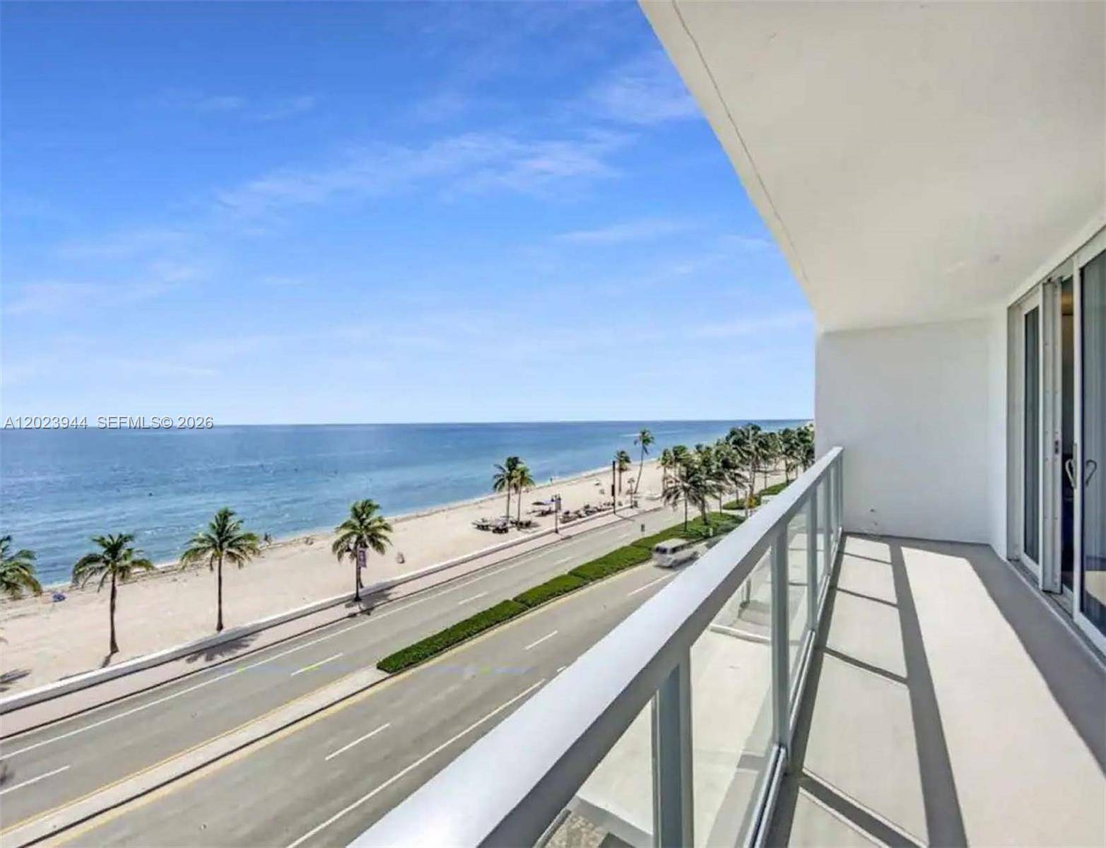 209 N Fort Lauderdale Beach BlvdFort Lauderdale - Condo/Co-Op/Annual,Condo condo unit 5B - picture