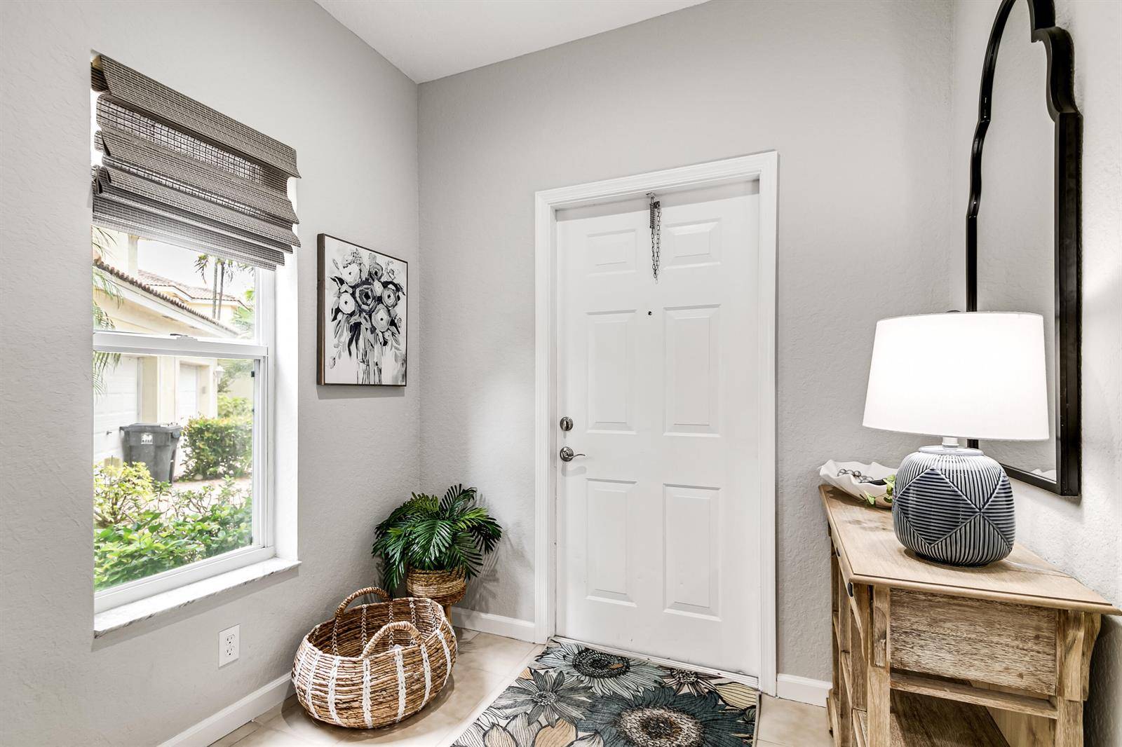 13354 GeorgianWellington - picture