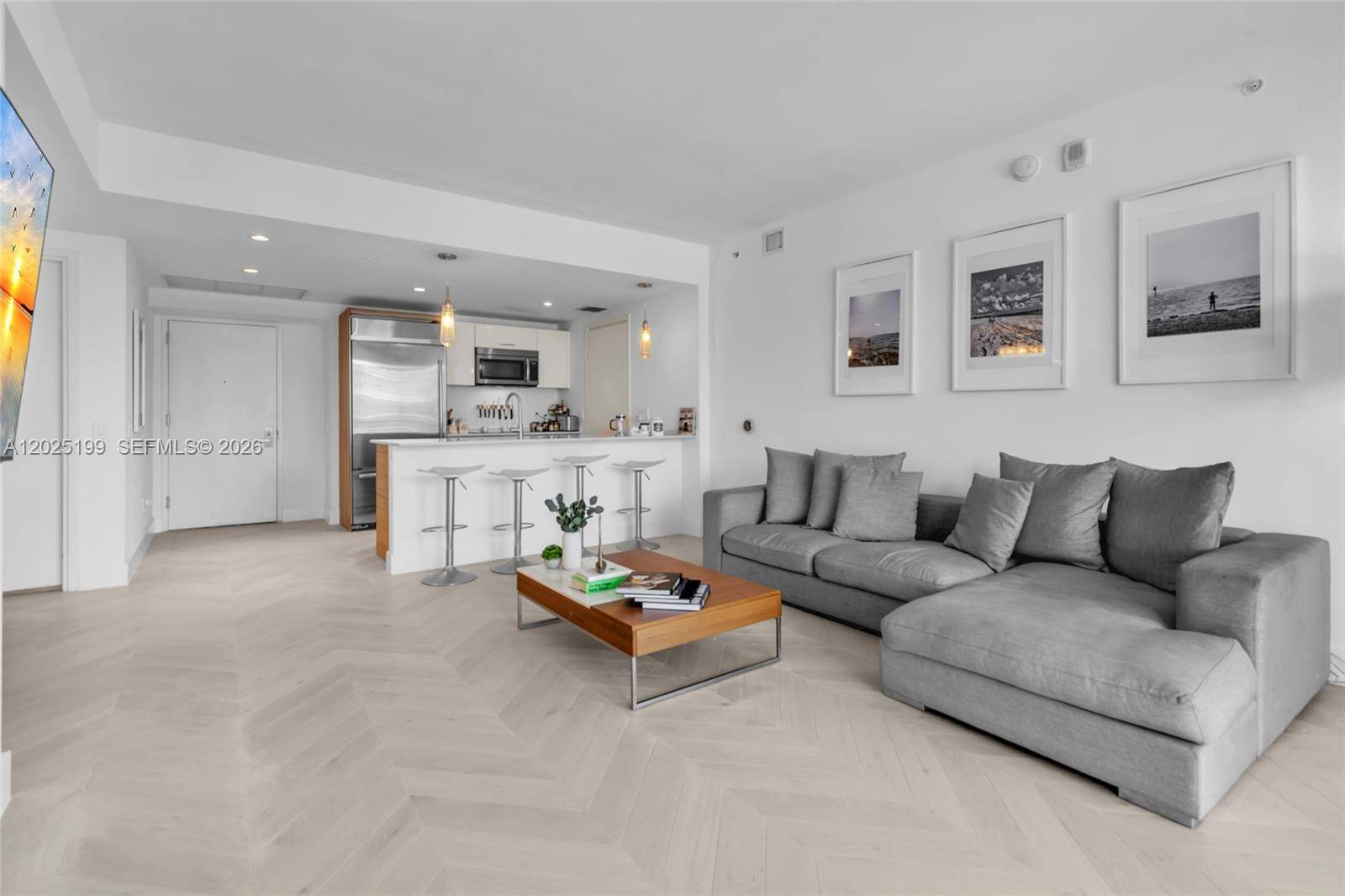 1300 Brickell Bay DrMiami - Condo/Co-Op/Annual,Condo condo unit 3408 - picture