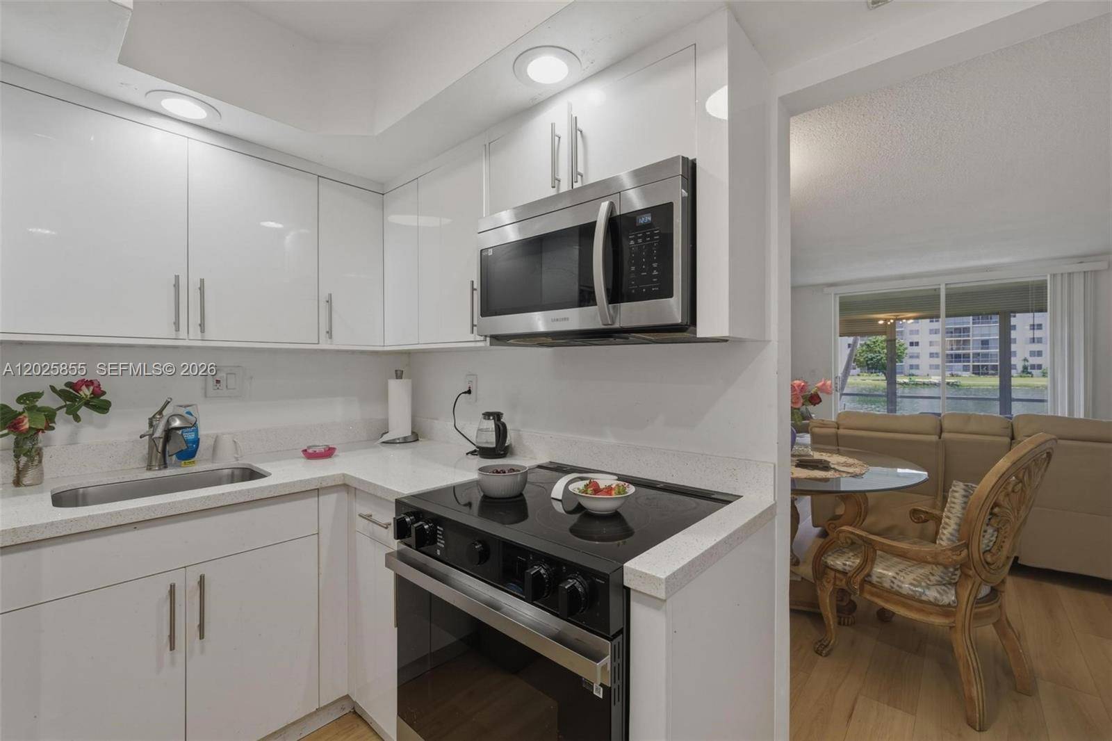 2855 Leonard DrAventura - Condo 5+ Stories,Condo condo unit H106 - picture