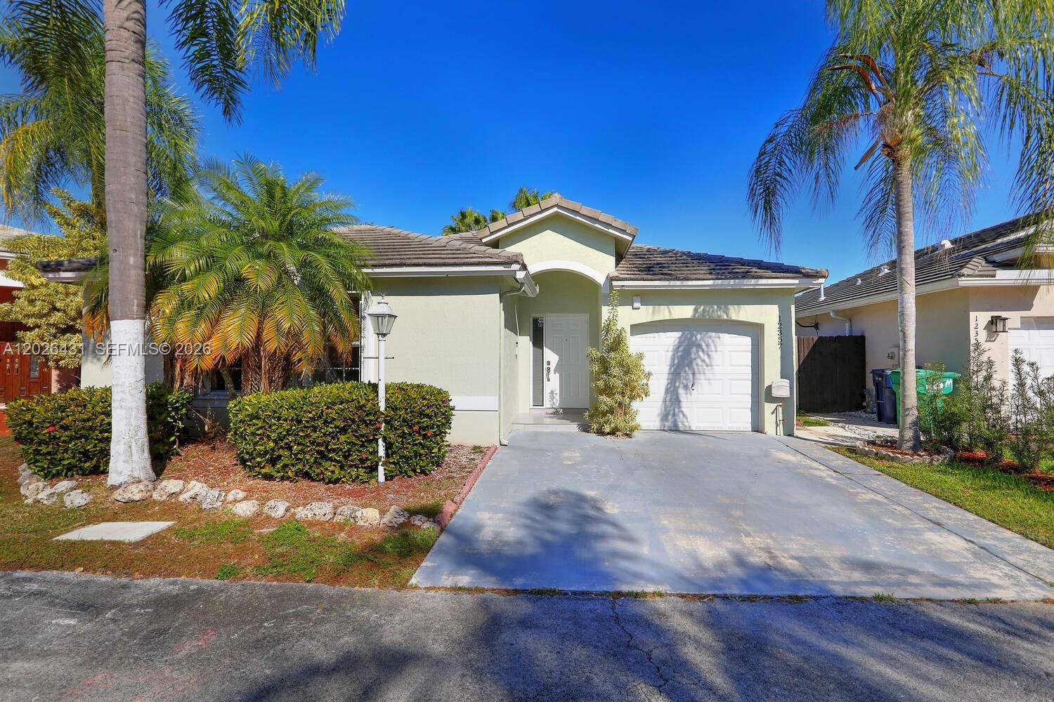 12357 SW 144th TerMiami - picture