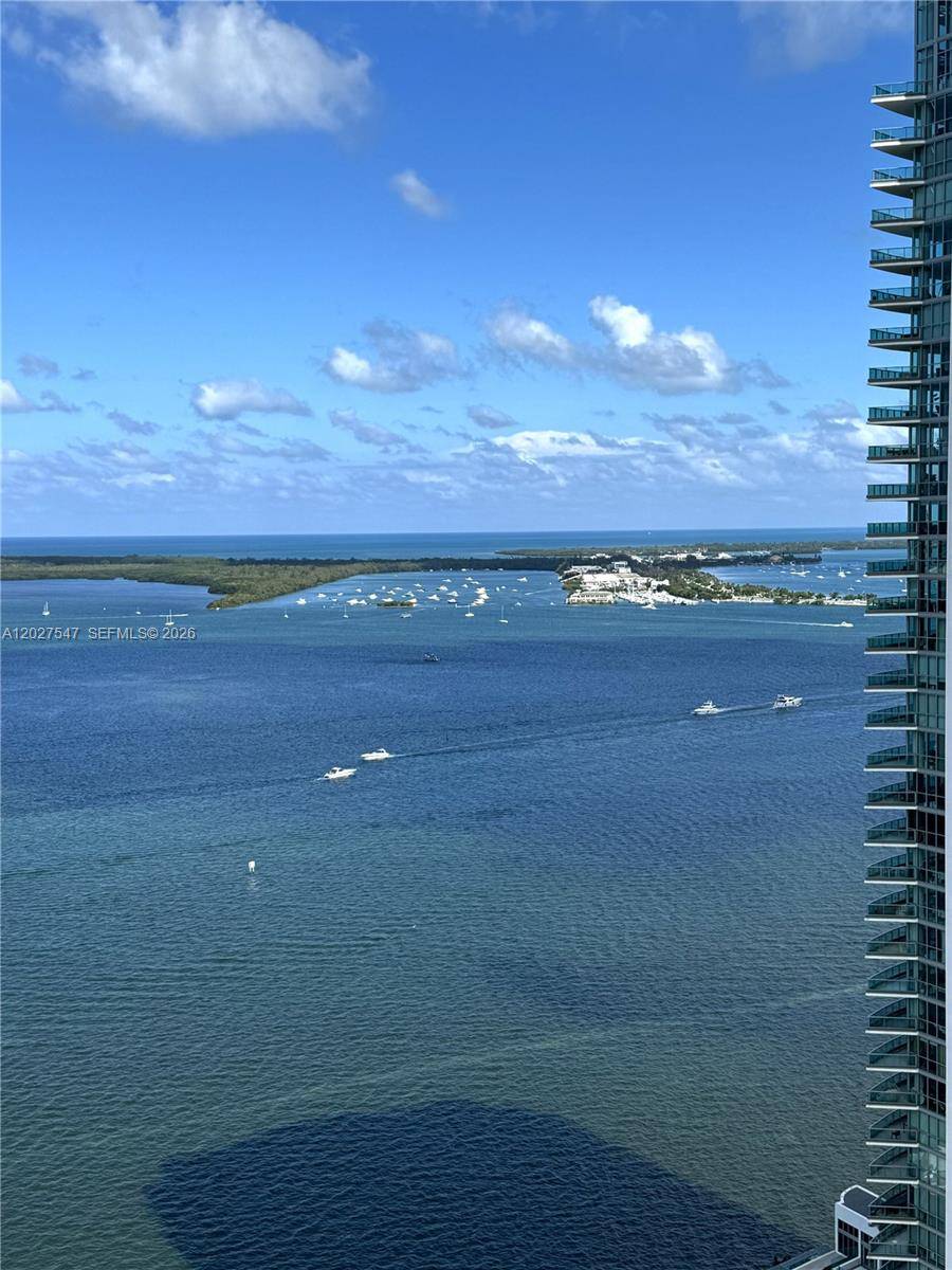 1200 Brickell Bay DrMiami - Condo/Co-Op/Annual,Condo condo unit 3903 - picture