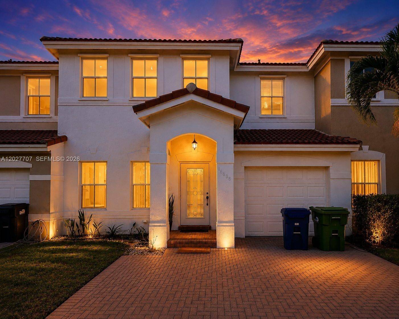 16628 SW 47th TerMiami - picture