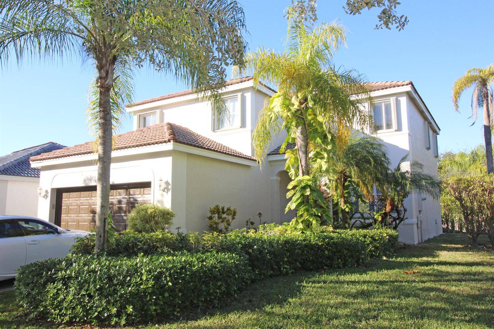 1396 BanyanWeston - picture