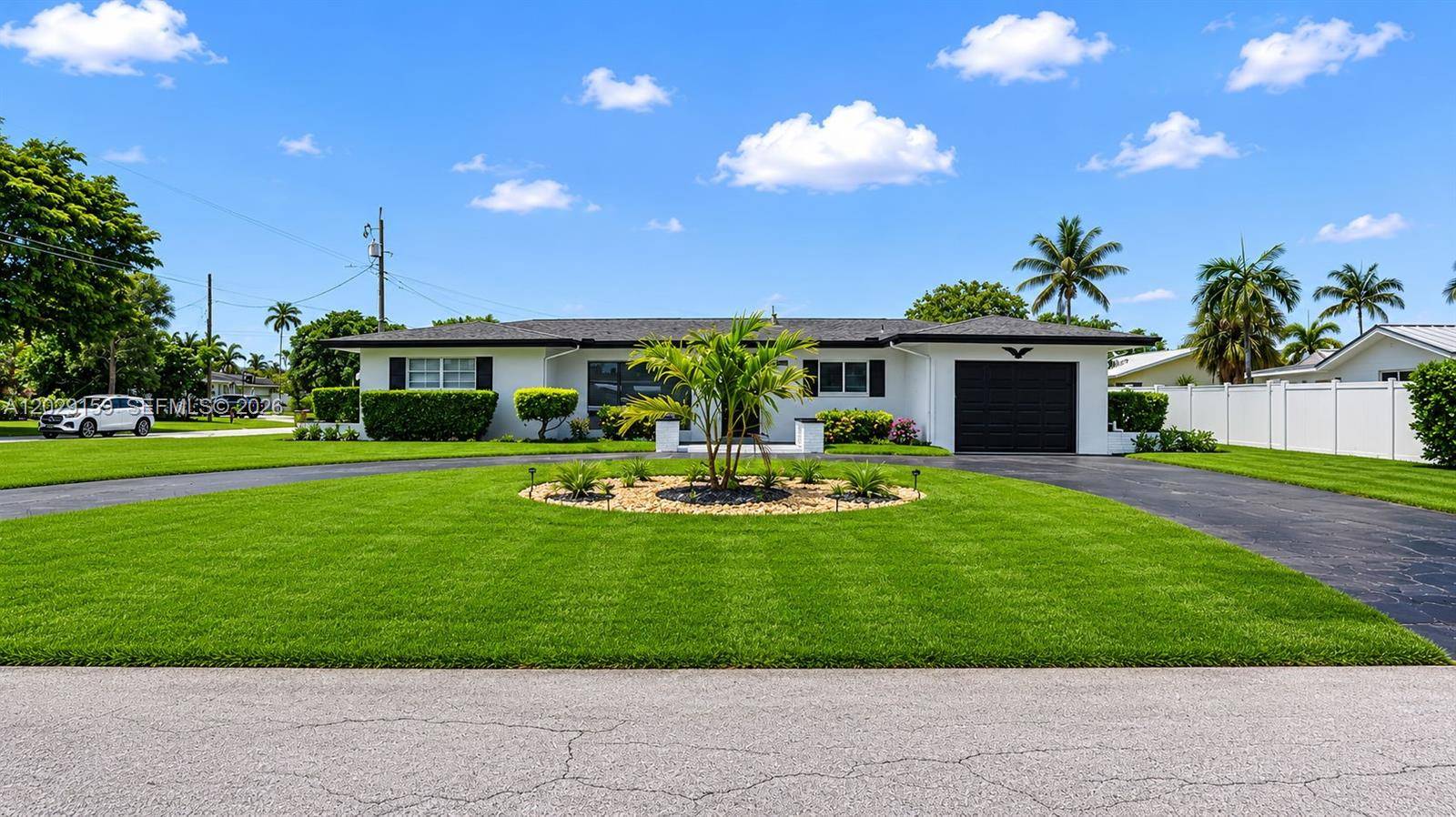 1320 SE 10th StDeerfield Beach - picture