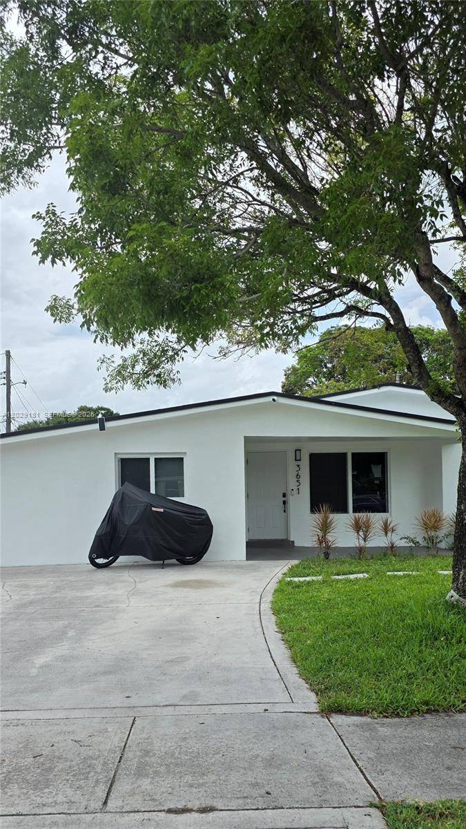 3651 NW 8th CtFort Lauderdale - picture