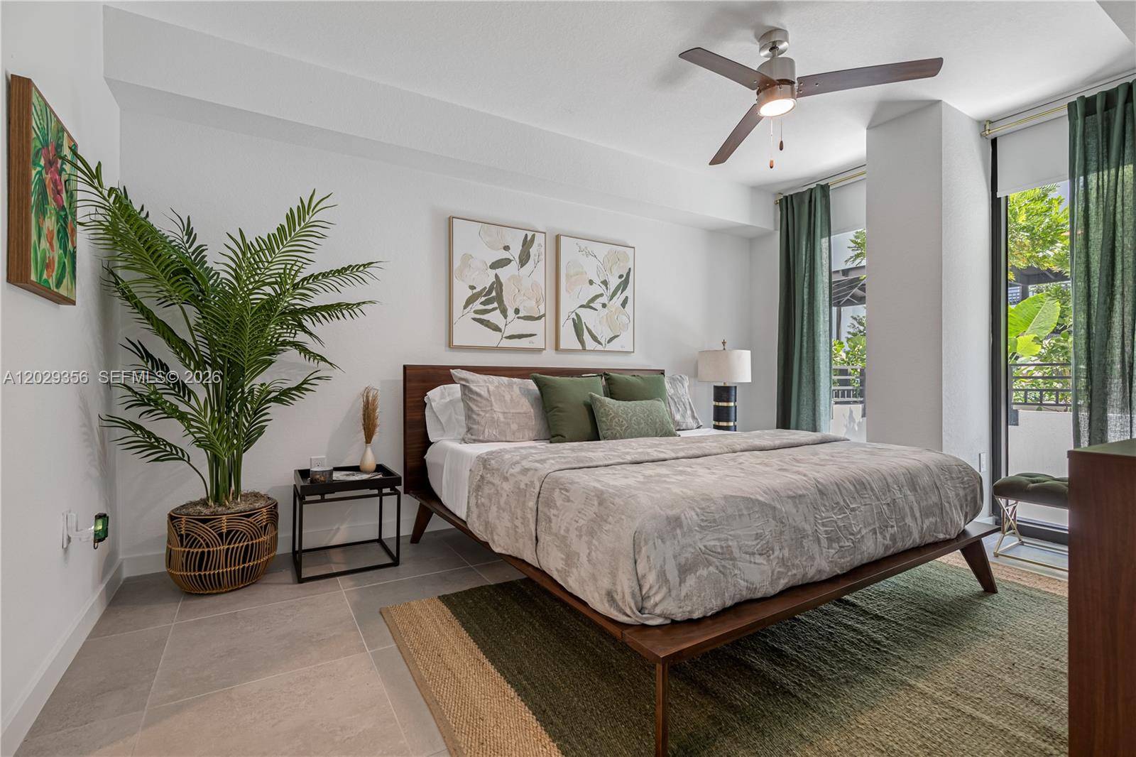 208 N Federal HwyPompano Beach - Apartments-Annual,Multi Family condo unit 502 - picture