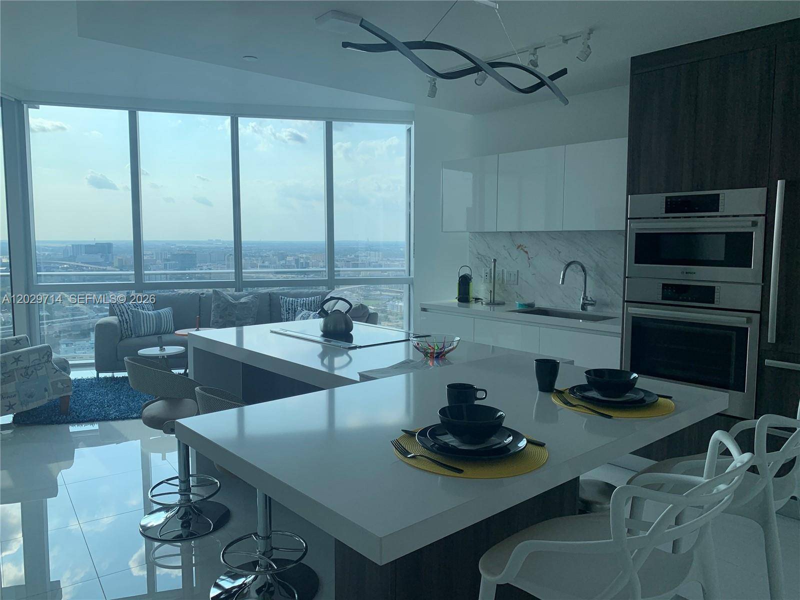 851 NE 1st AveMiami - Condo/Co-Op/Annual,Condo condo unit 3404 - picture
