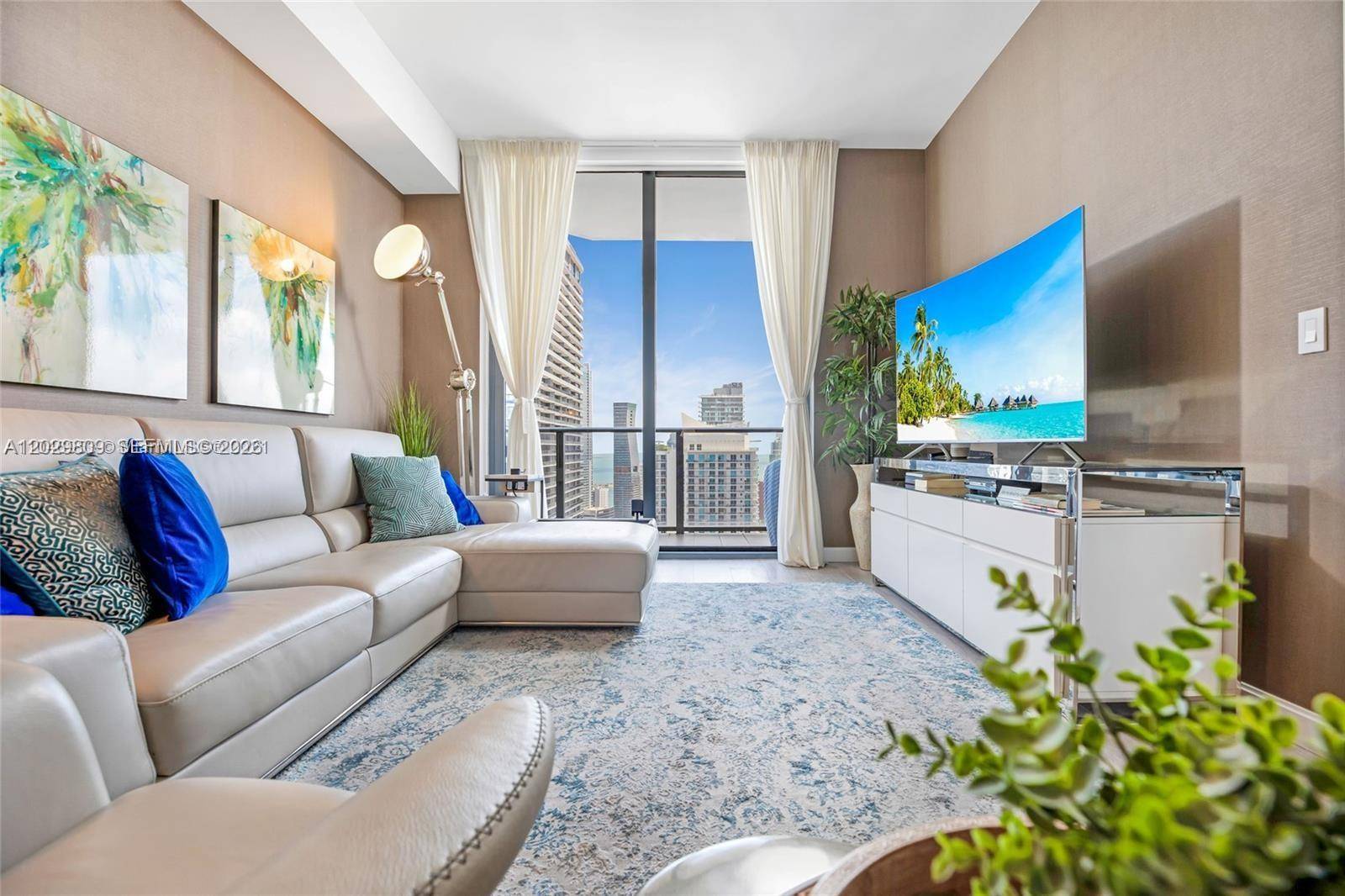 45 SW 9th StMiami - Condo/Co-Op/Annual,Condo condo unit 4204 - picture