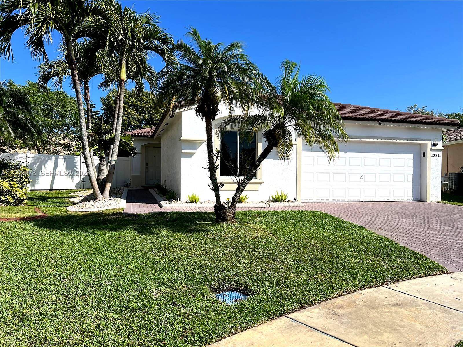 13311 SW 42nd StMiramar - picture
