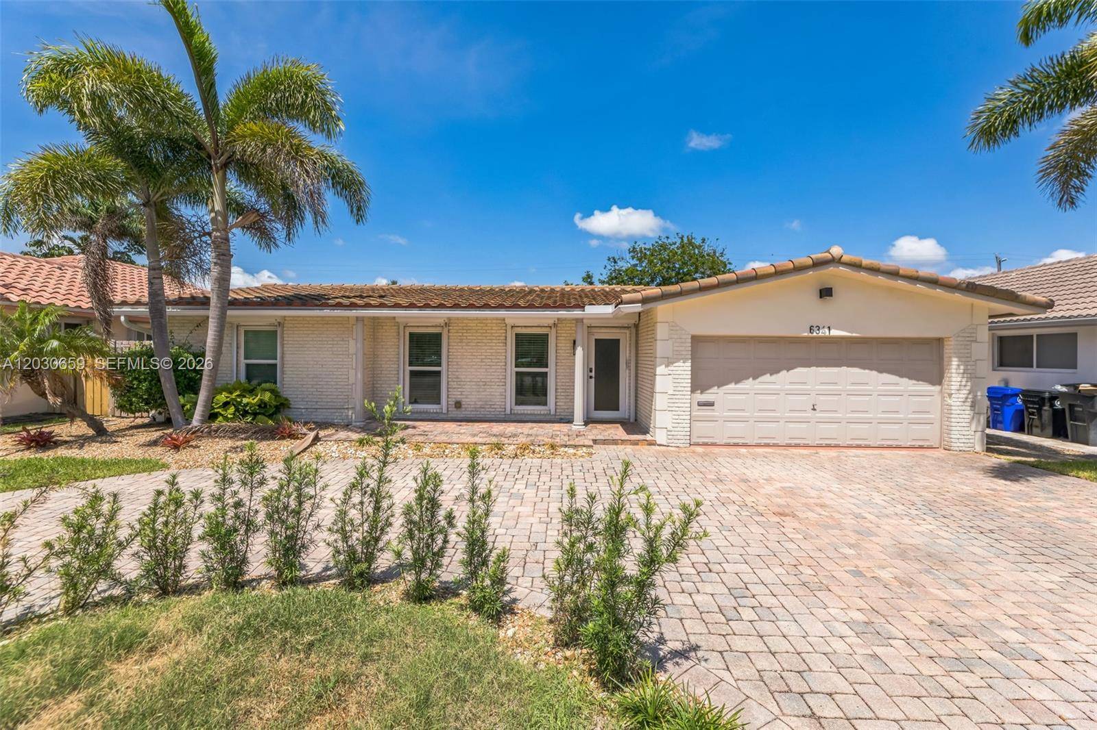 6341 NE 22nd AveFort Lauderdale - picture