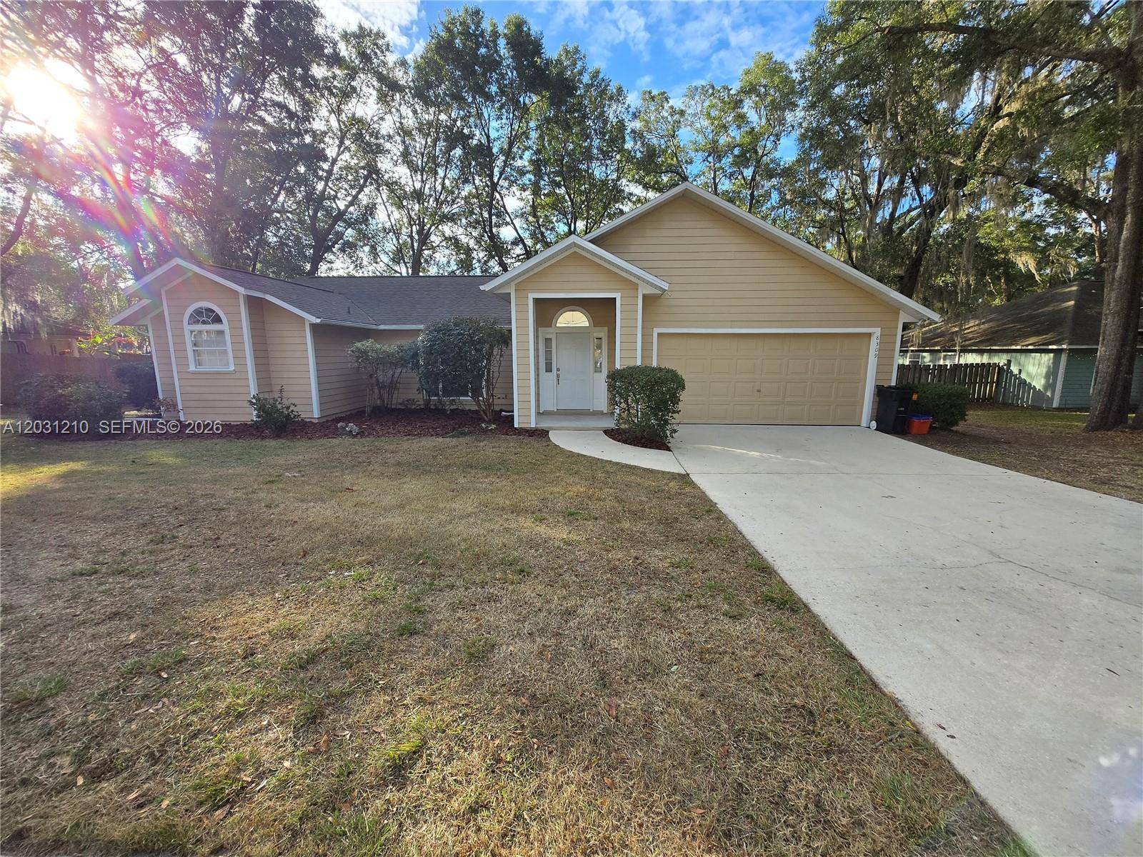8309 SW 61st PlaceGainesville - Single Family-Annual,House condo unit 1 - picture