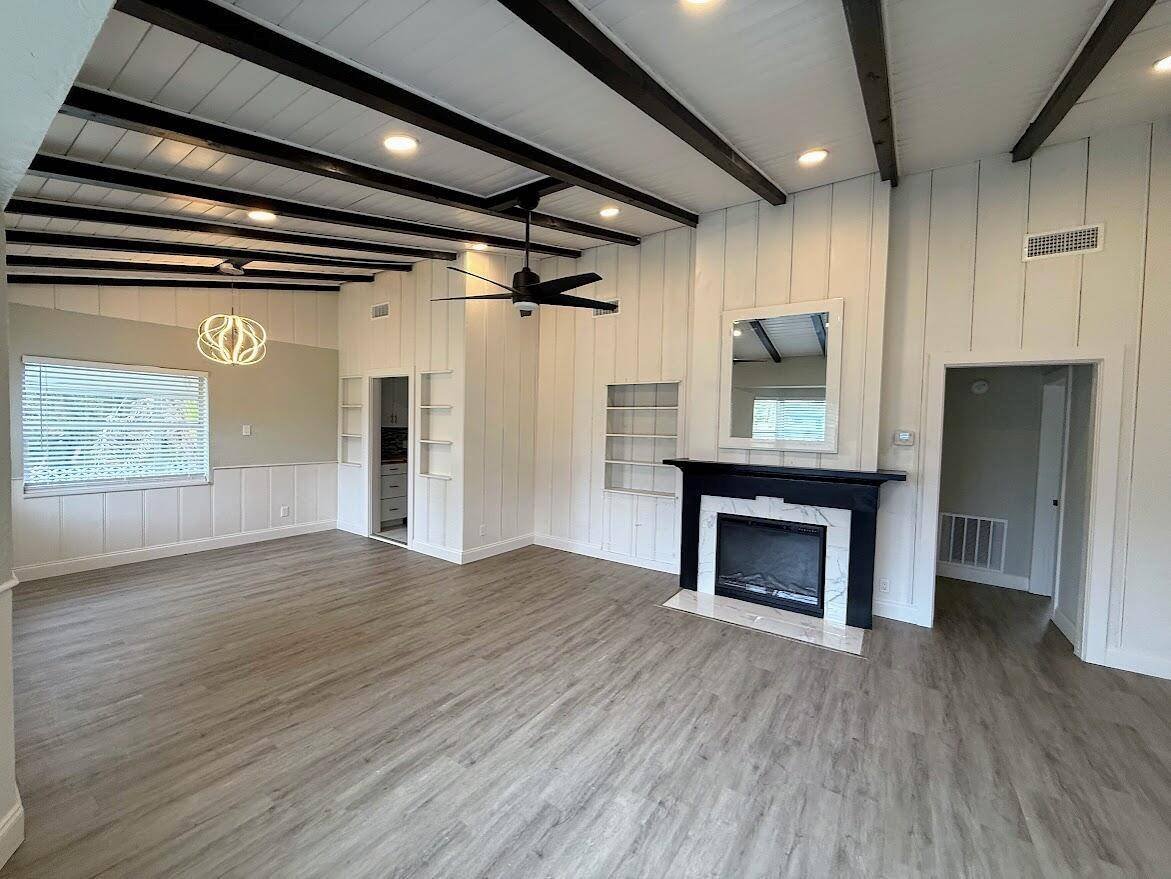 1010 MayflowerFort Pierce - picture