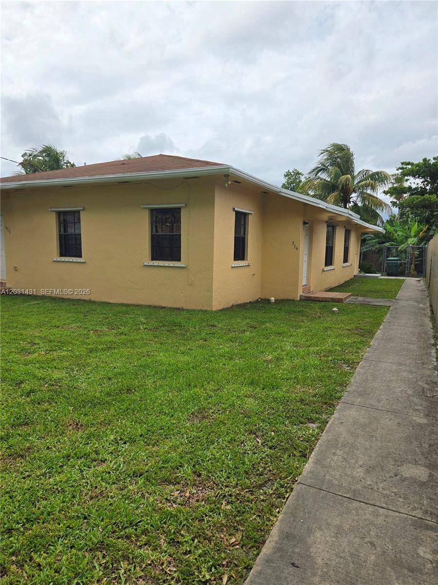 313 NW 97th StMiami - Duplex/Tri/Quad-Annual,Multi Family condo unit 313 - picture