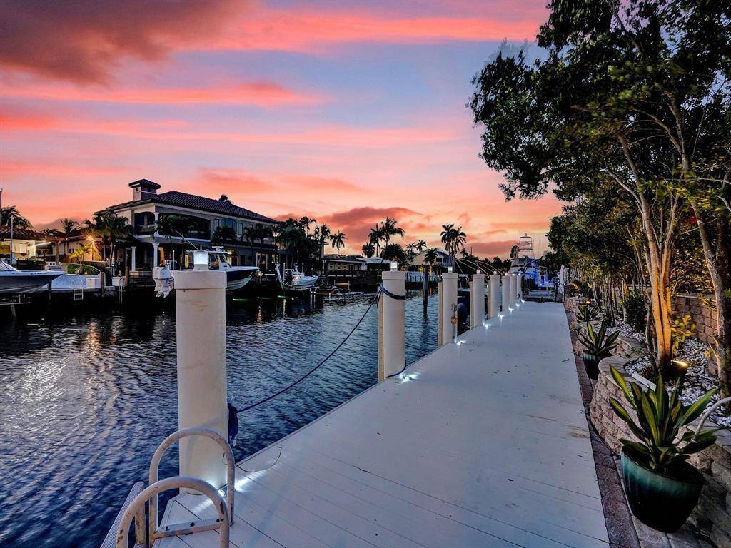 3811 NE 26thLighthouse Point - picture