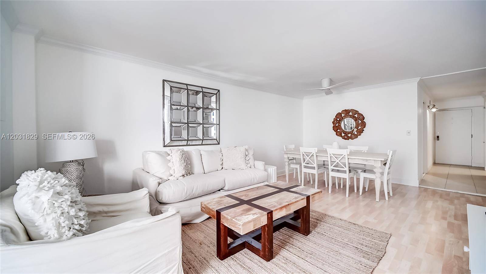 2401 Collins AveMiami Beach - Condo/Co-Op/Seasonal,Condo condo unit 904 - picture