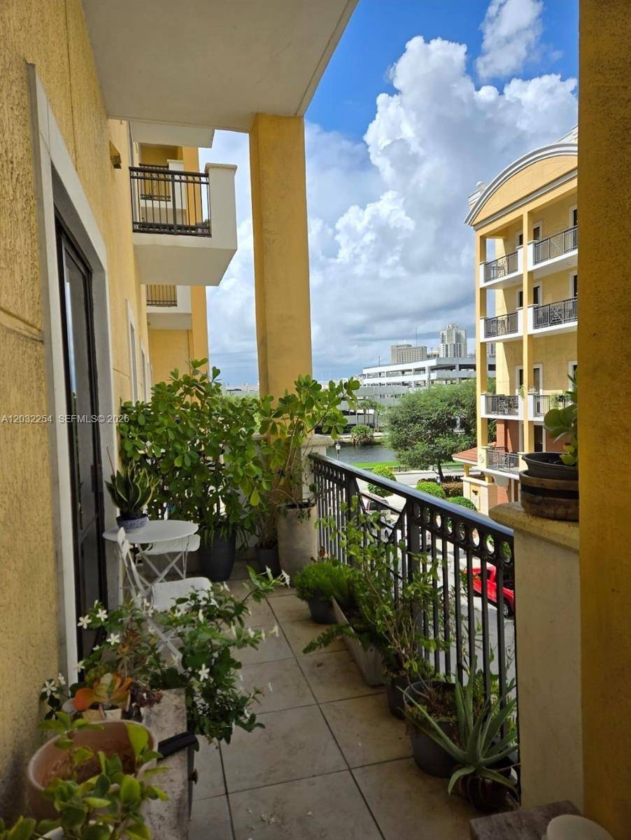 8390 SW 72nd AveMiami - Apartments-Annual,Apartment condo unit 312 - picture