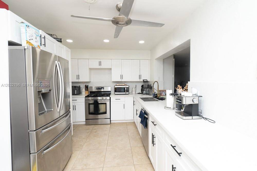 5941 NW 14th CtSunrise - Single Family-Annual,House condo unit 1 - picture
