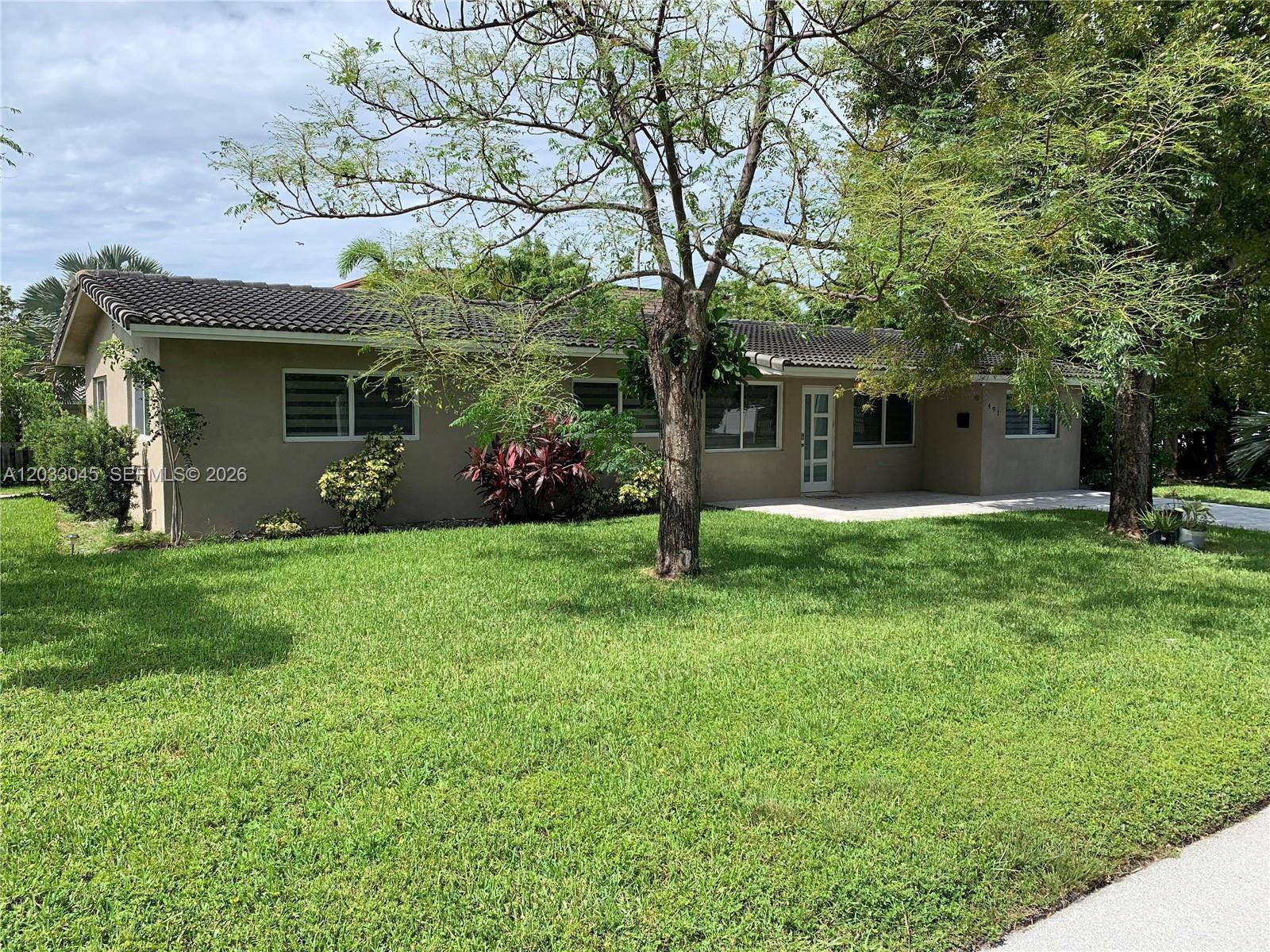 491 SE 23rd AvePompano Beach - Single Family-Annual,House condo unit 491 - picture
