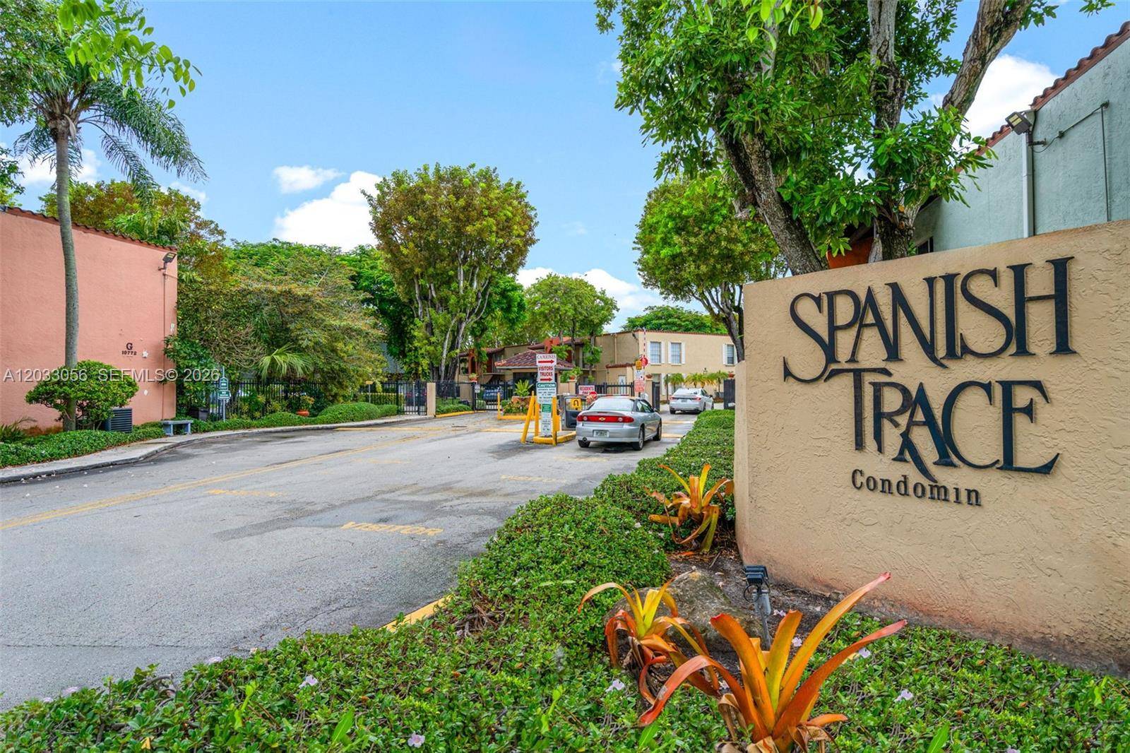 10774 N Kendall DrMiami - Condo 1-4 Stories,Condo condo unit G1 - picture