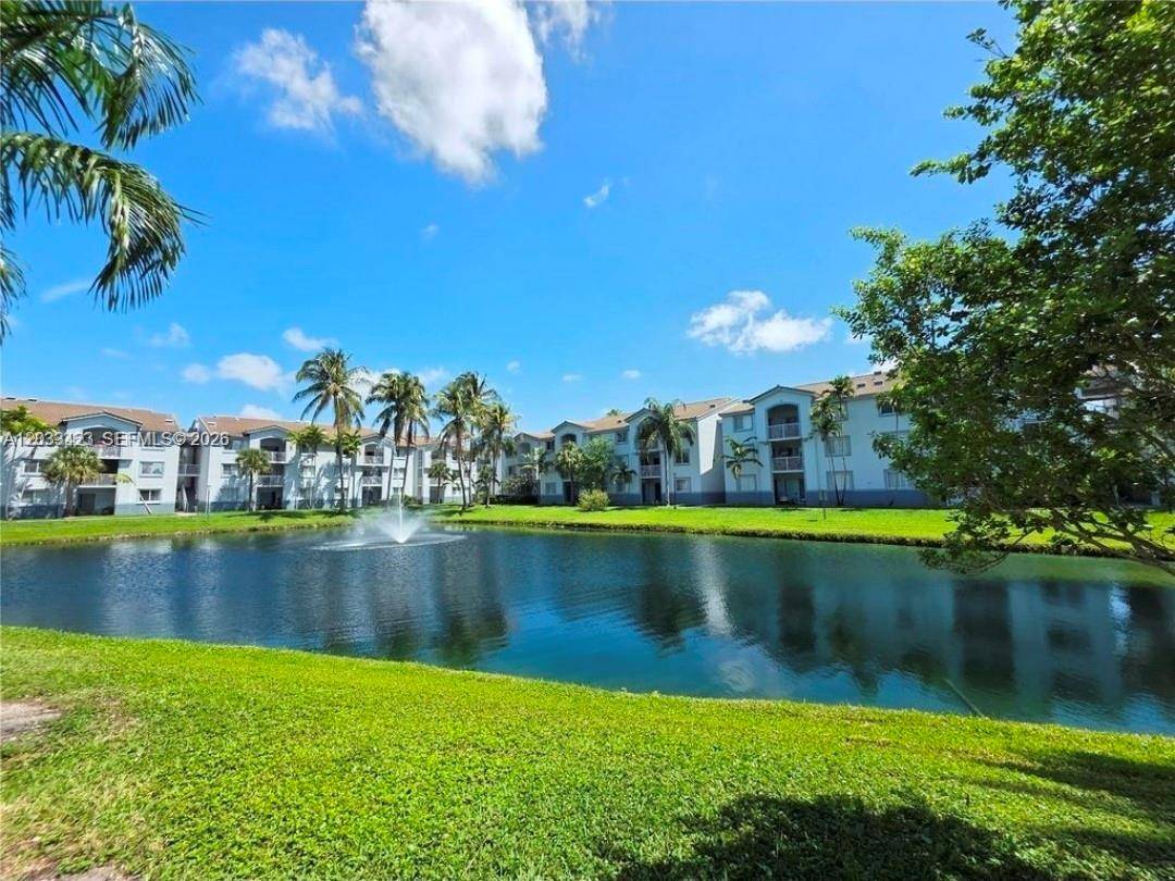 2600 S University DrDavie - Apartments-Annual,Apartment condo unit 229 - picture