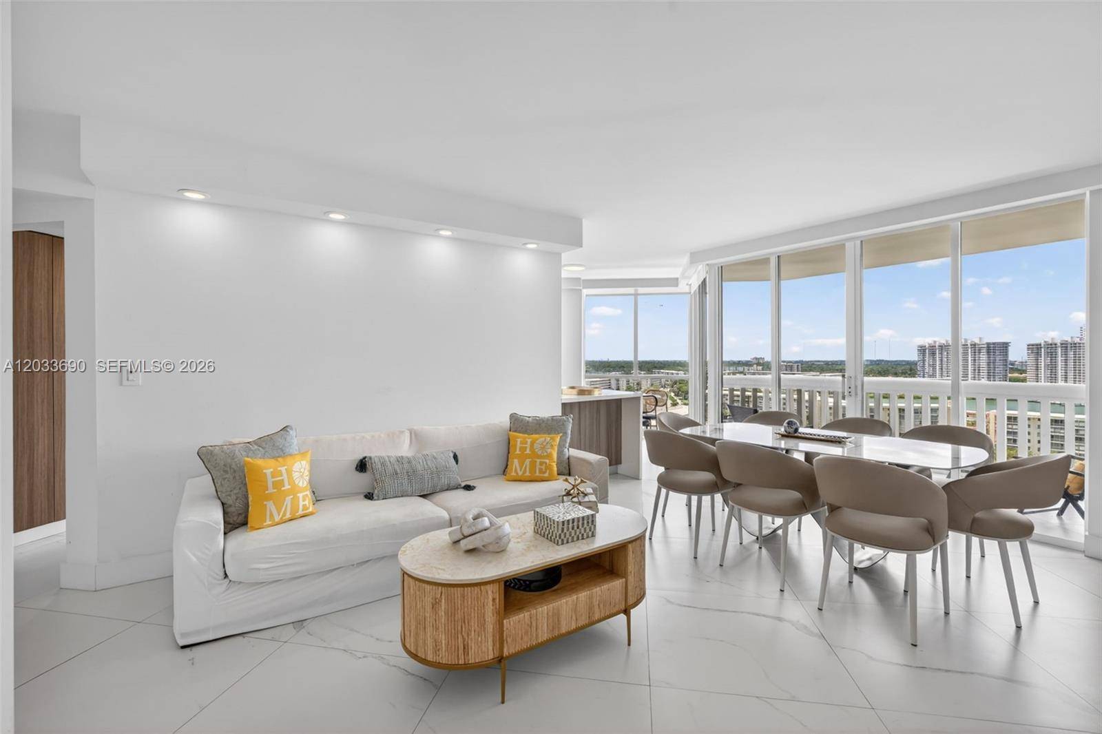 1000 Island BlvdAventura - Apartments-Annual,Condo condo unit 1410 - picture