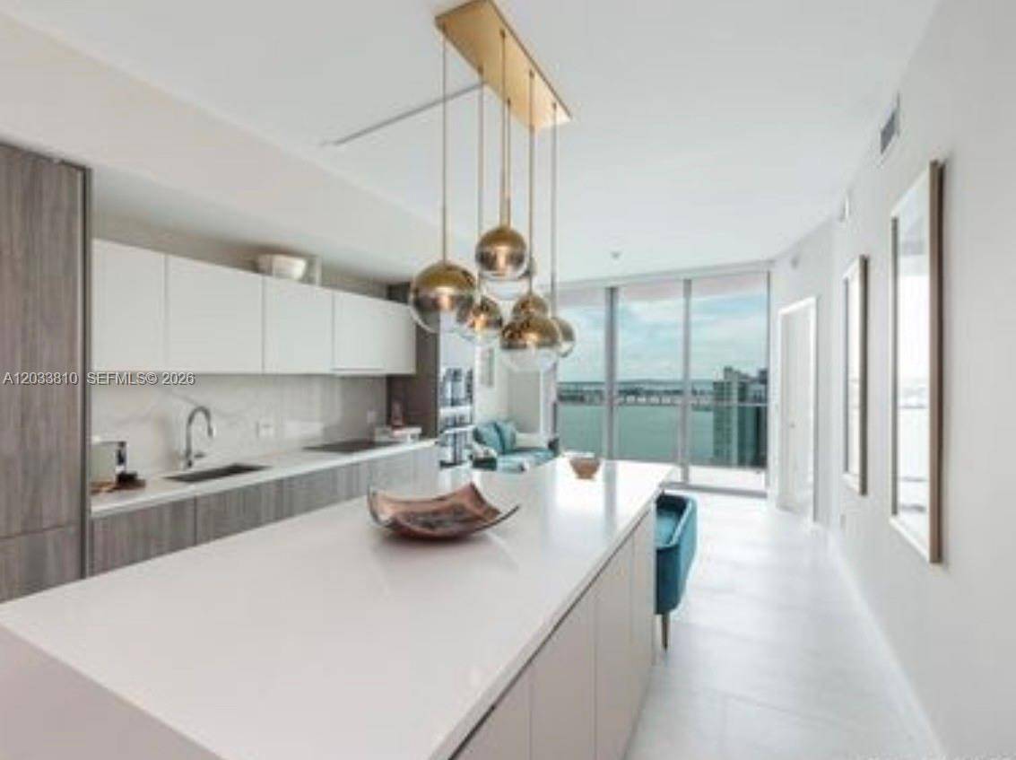 2900 NE 7th AveMiami - Condo/Co-Op/Annual,Condo condo unit 2908 - picture