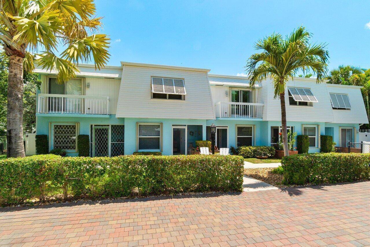 842 SE 19thDeerfield Beach - Townhouse condo unit 103 - picture